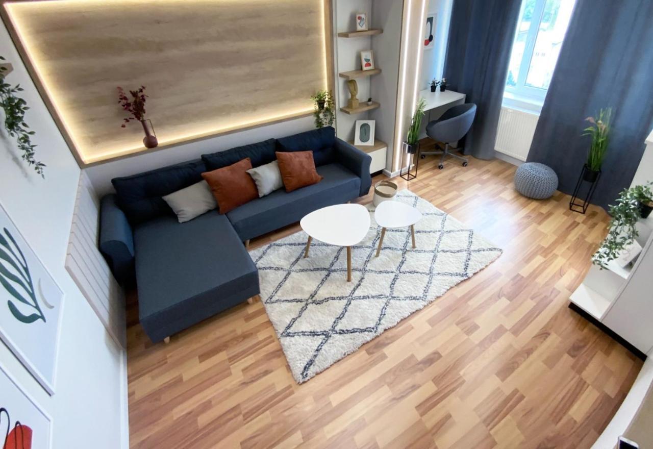 Iulius Loft Appartement Iasi Buitenkant foto